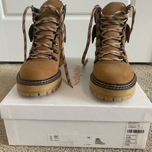 See By Chloe boots sz 38 NWB